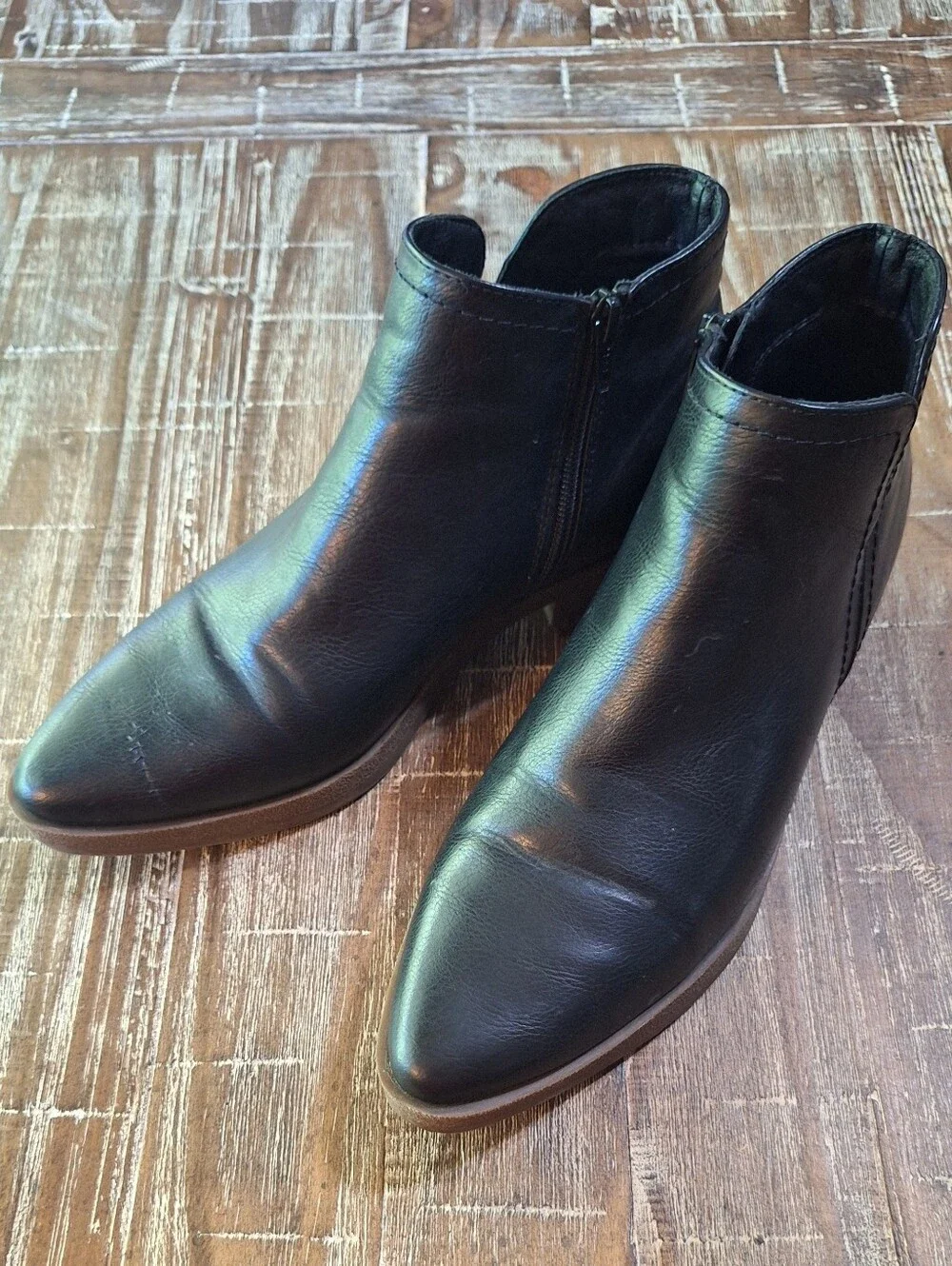 FRYE & Co Womens 8.5 B Black Zip Up Bootie‎ Black.
